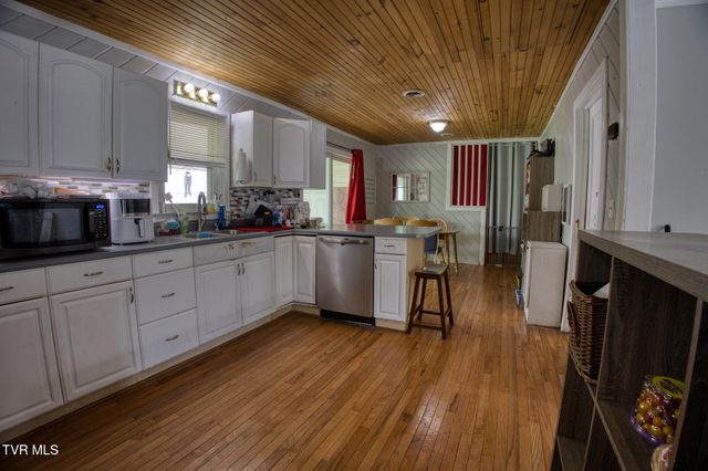 1721 Siam Road, Elizabethton, TN 37643