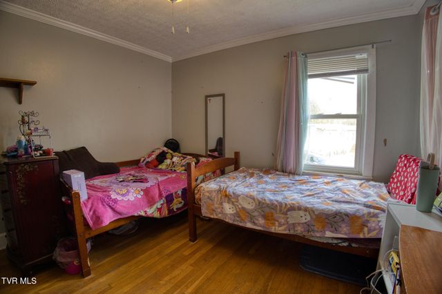 1721 Siam Road, Elizabethton, TN 37643