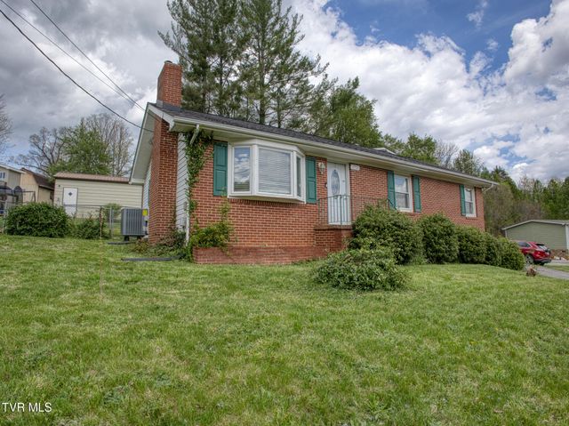 1721 Siam Road, Elizabethton, TN 37643