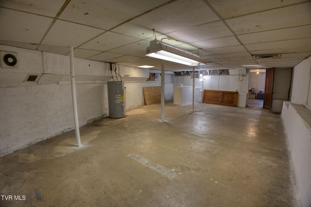 1721 Siam Road, Elizabethton, TN 37643