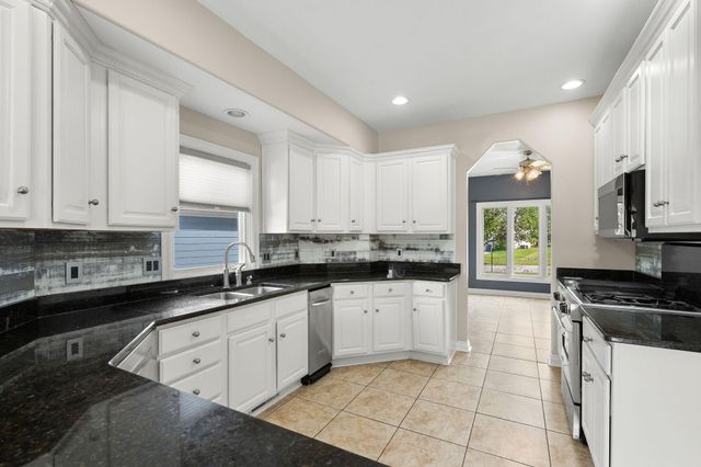 10730 Erie Drive, Crown Point, IN 46307