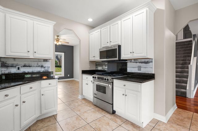 10730 Erie Drive, Crown Point, IN 46307