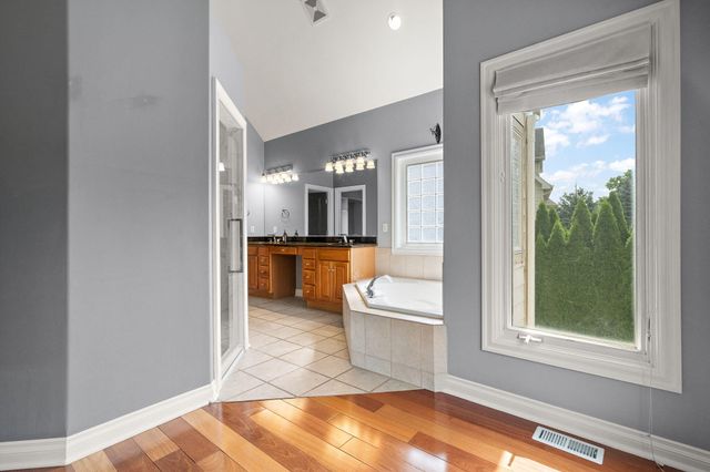 10730 Erie Drive, Crown Point, IN 46307