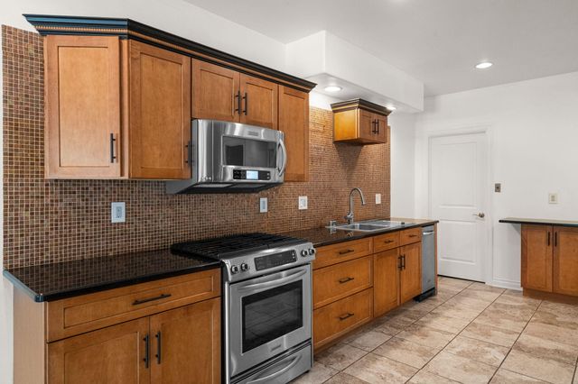 10730 Erie Drive, Crown Point, IN 46307