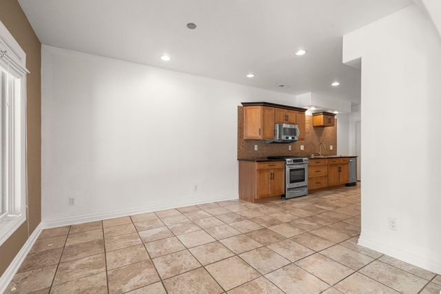 10730 Erie Drive, Crown Point, IN 46307