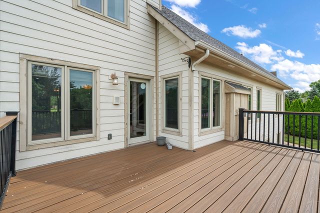 10730 Erie Drive, Crown Point, IN 46307