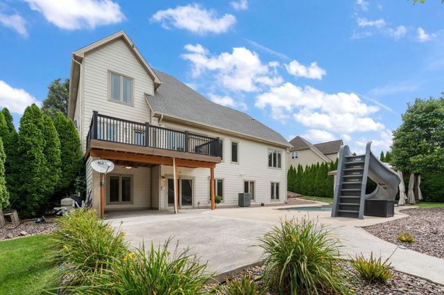 10730 Erie Drive, Crown Point, IN 46307