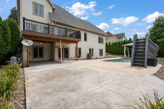 10730 Erie Drive, Crown Point, IN 46307
