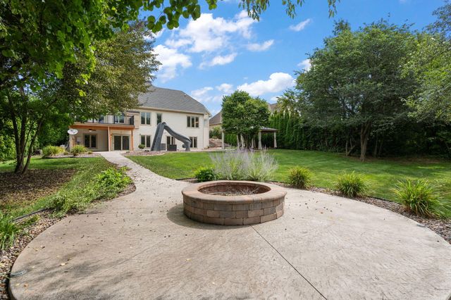 10730 Erie Drive, Crown Point, IN 46307