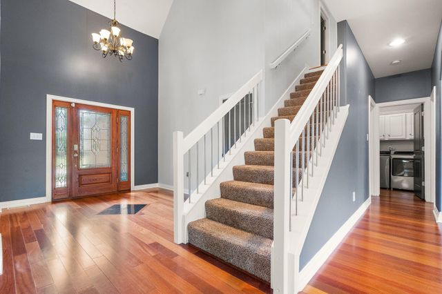 10730 Erie Drive, Crown Point, IN 46307