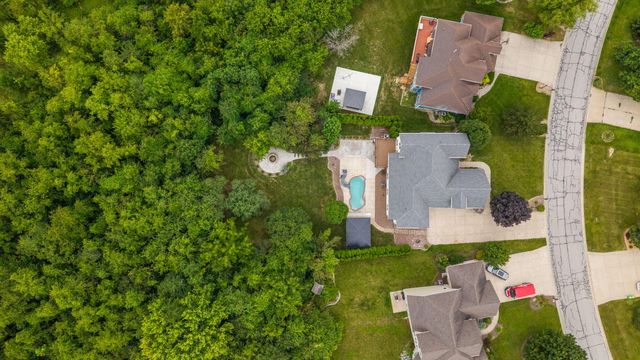 10730 Erie Drive, Crown Point, IN 46307