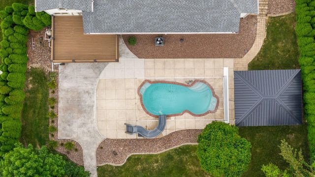 10730 Erie Drive, Crown Point, IN 46307