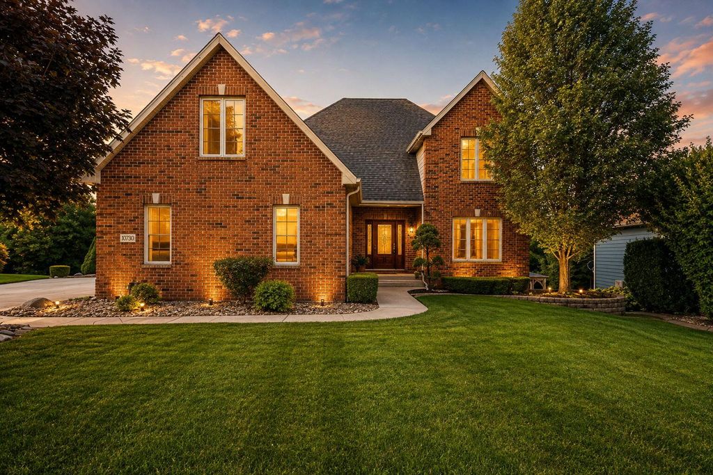 10730 Erie Drive, Crown Point, IN 46307
