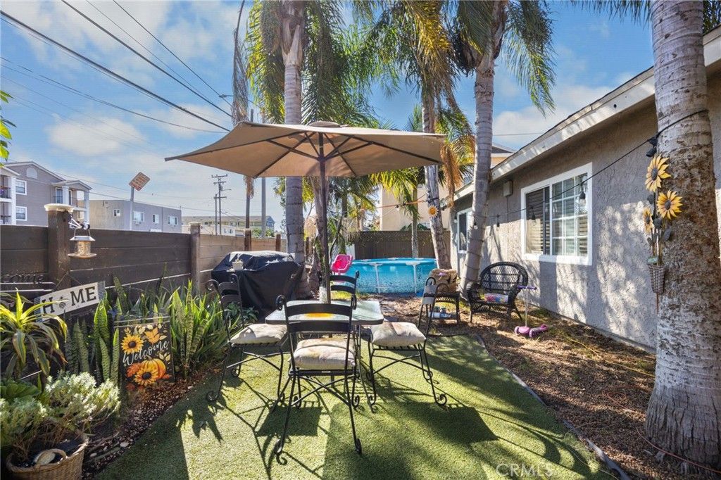937 Martin Luther King Jr. Ave, Long Beach, CA 90813 — photo 2