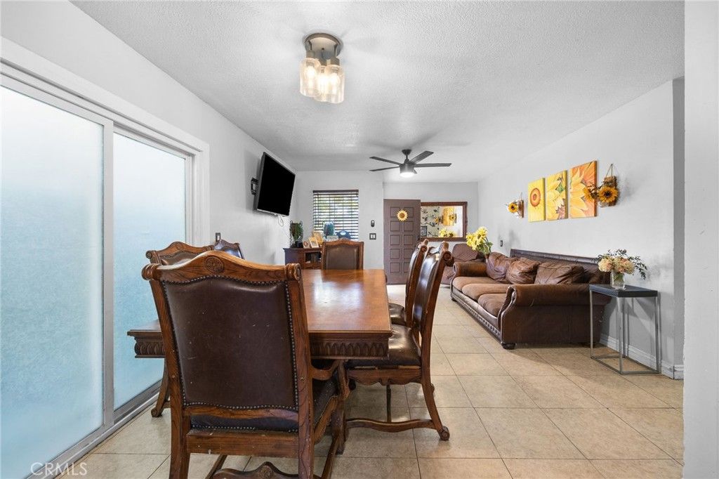 937 Martin Luther King Jr. Ave, Long Beach, CA 90813 — photo 4