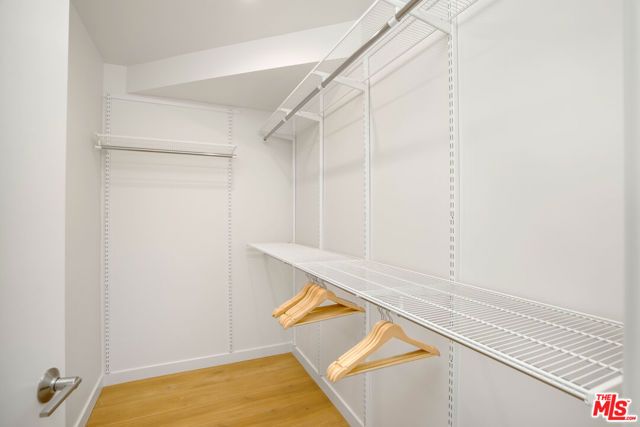 1422 Tamarind Avenue, Los Angeles, CA 90028