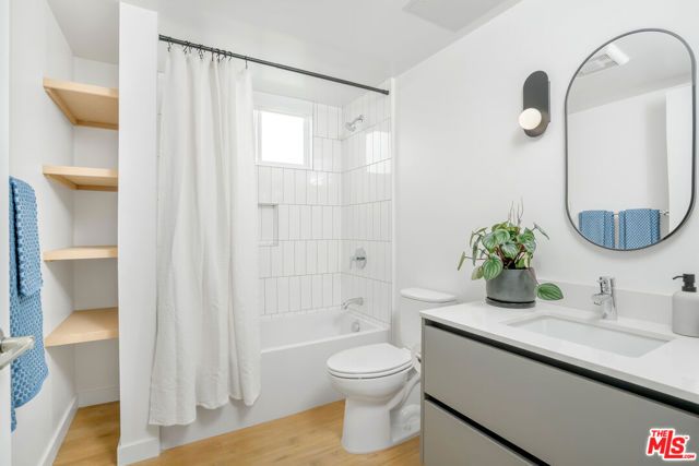 1422 Tamarind Avenue, Los Angeles, CA 90028