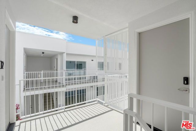 1422 Tamarind Avenue, Los Angeles, CA 90028