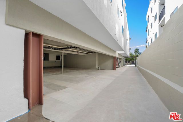 1422 Tamarind Avenue, Los Angeles, CA 90028