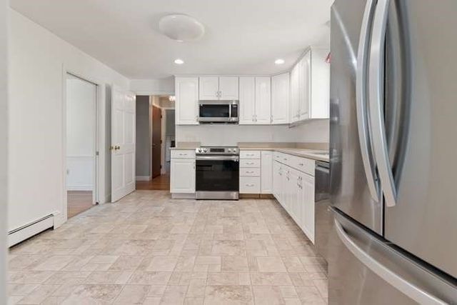 6 Conestoga Rd, Lexington, MA 02421