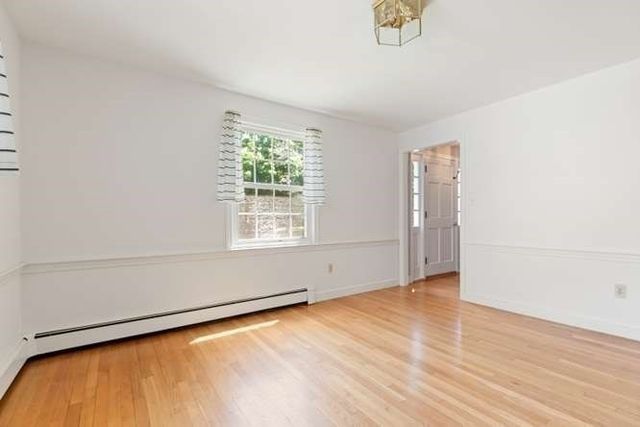 6 Conestoga Rd, Lexington, MA 02421