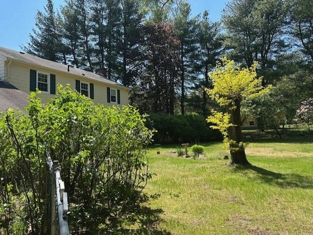 6 Conestoga Rd, Lexington, MA 02421