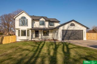 6222 S 43rd Street, Omaha, NE 68107