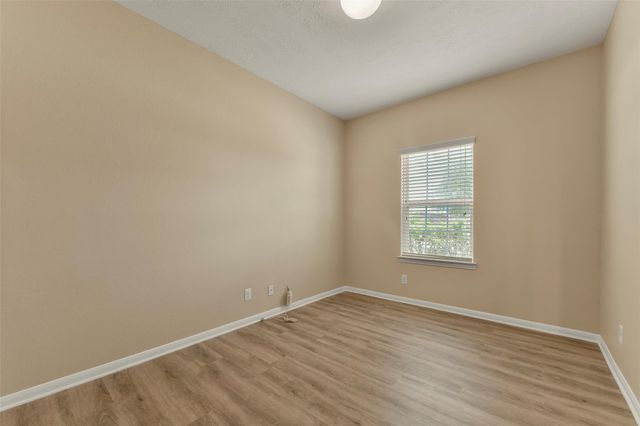 3102 Cambridge Meadows Ln, Dickinson, TX 77539