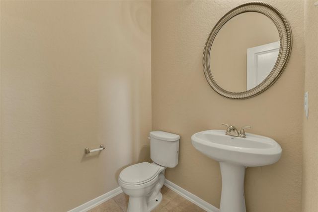 3102 Cambridge Meadows Ln, Dickinson, TX 77539