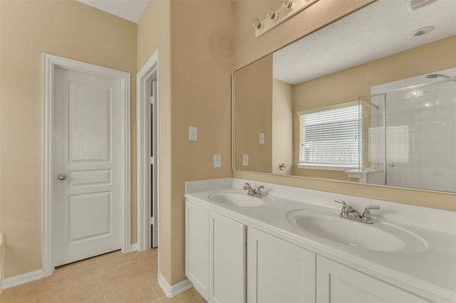 3102 Cambridge Meadows Ln, Dickinson, TX 77539