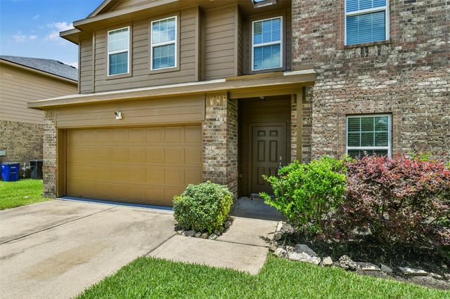 3102 Cambridge Meadows Ln, Dickinson, TX 77539