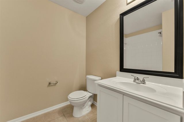 3102 Cambridge Meadows Ln, Dickinson, TX 77539