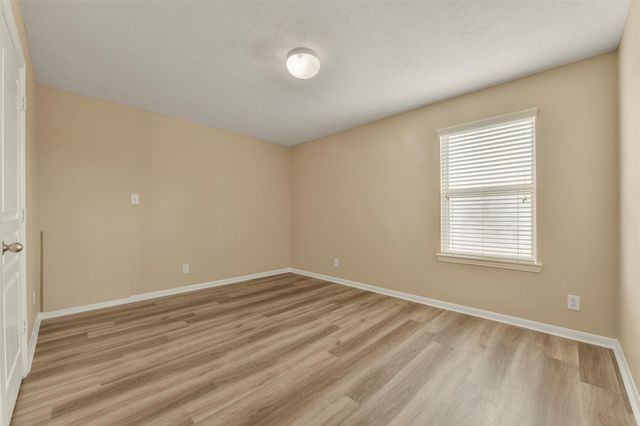 3102 Cambridge Meadows Ln, Dickinson, TX 77539