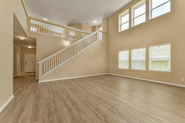 3102 Cambridge Meadows Ln, Dickinson, TX 77539