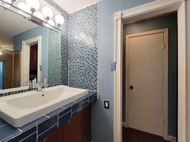 2601 S Braeswood Boulevard 1305, Houston, TX 77025