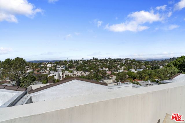 738 Parkman Avenue, Los Angeles, CA 90026