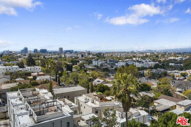 738 Parkman Avenue, Los Angeles, CA 90026