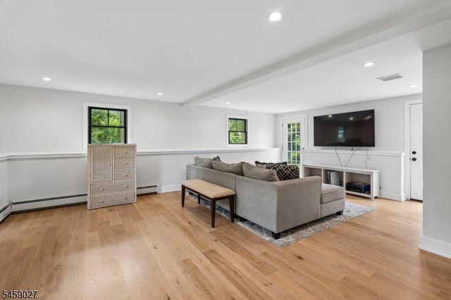 56 Brown Ave, Butler Boro, NJ 07405