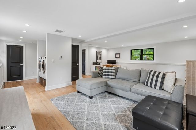 56 Brown Ave, Butler Boro, NJ 07405