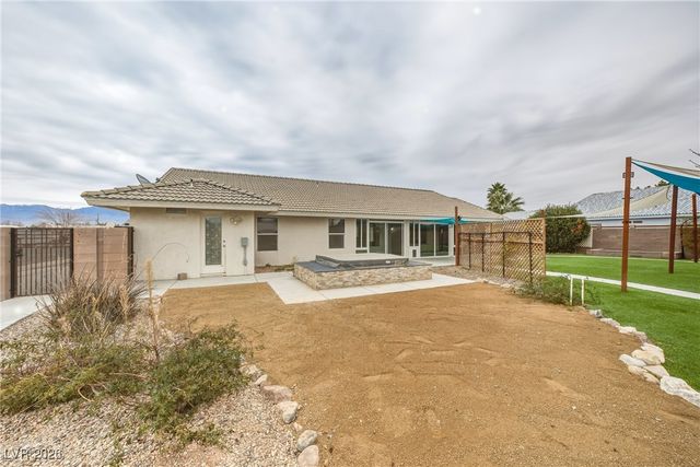 2380 Xenia Avenue, Pahrump, NV 89048