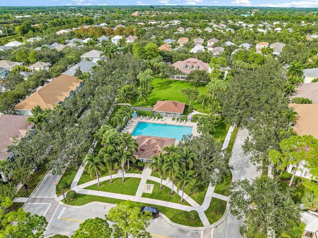 3184 W Community Drive, Jupiter, FL 33458