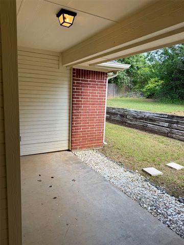 309 Catherine Street, Joshua, TX 76058