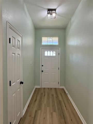 309 Catherine Street, Joshua, TX 76058