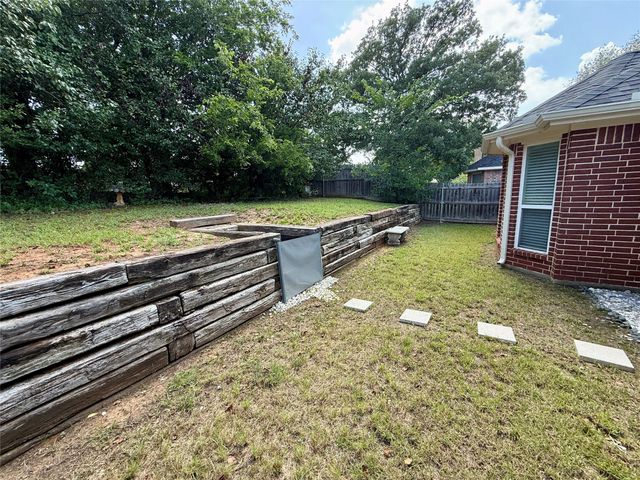 309 Catherine Street, Joshua, TX 76058