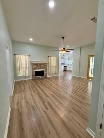 309 Catherine Street, Joshua, TX 76058