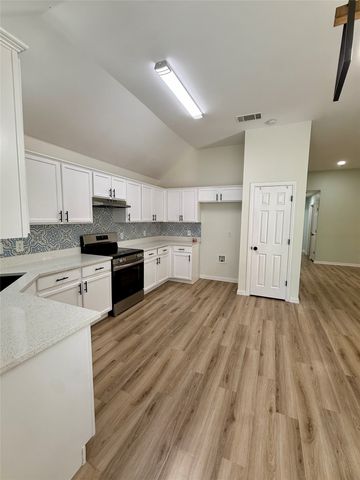 309 Catherine Street, Joshua, TX 76058