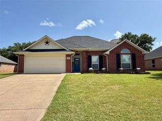 309 Catherine Street, Joshua, TX 76058