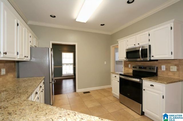 2031 ARROWHEAD DRIVE, Sylacauga, AL 35150