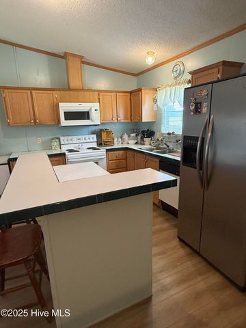 6028 Wayne Memorial Drive, Pikeville, NC 27863