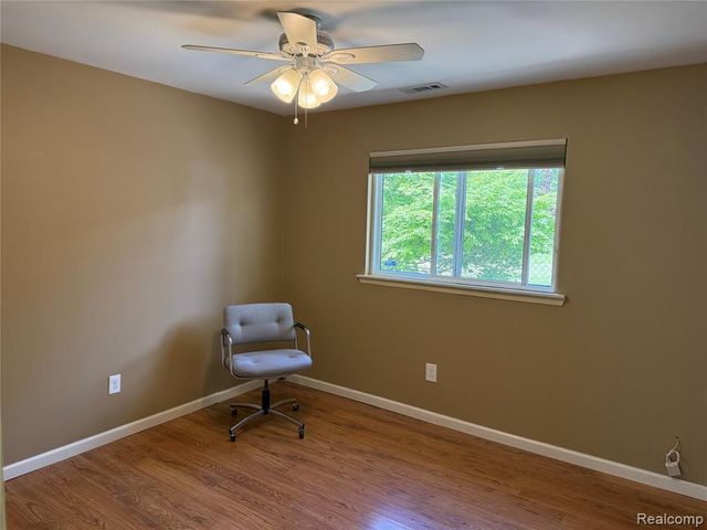 22017 Seminole Street, Southfield, MI 48033